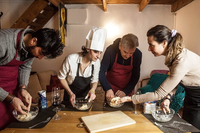 fresh-homemade-pasta-and-tiramisu-cooking-class-in-milan