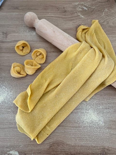 fresh-pasta-lab-in-a-private-garden