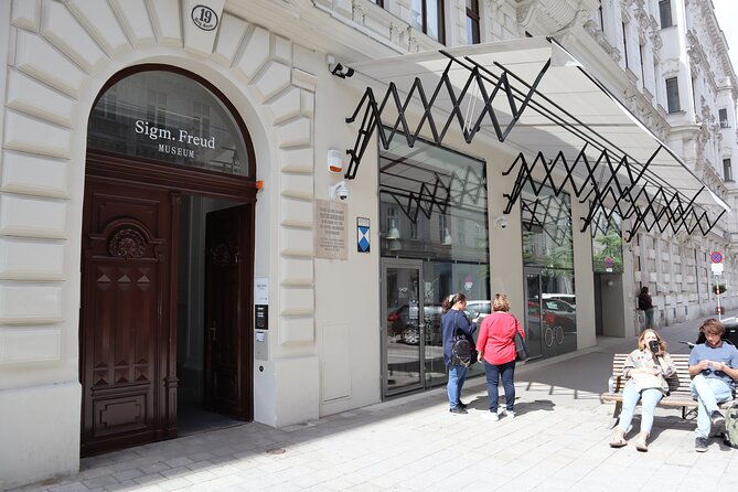 freud-inside-the-mind-of-a-genius