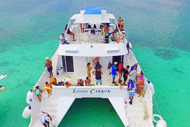 friday-evening-kingston-harbour-cruise-sunday-beach-cruise-or-charter-our-boats