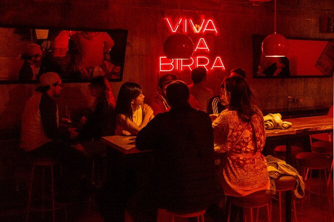 friday-night-bar-crawl-in-bogota-colombia