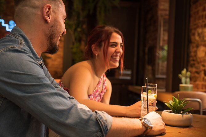 friday-night-bar-crawl-in-thessaloniki-greece