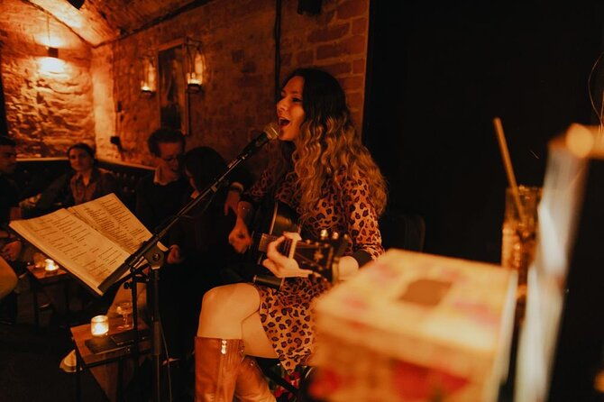 friday-night-live-music-and-cocktails-ticket-in-kontakt-bar