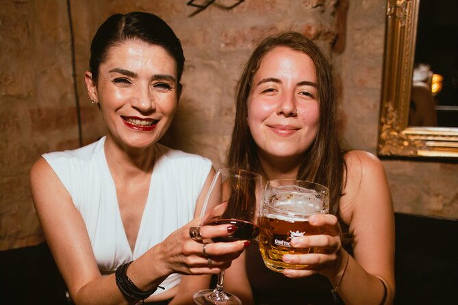friday-night-live-music-and-cocktails-ticket-in-kontakt-bar