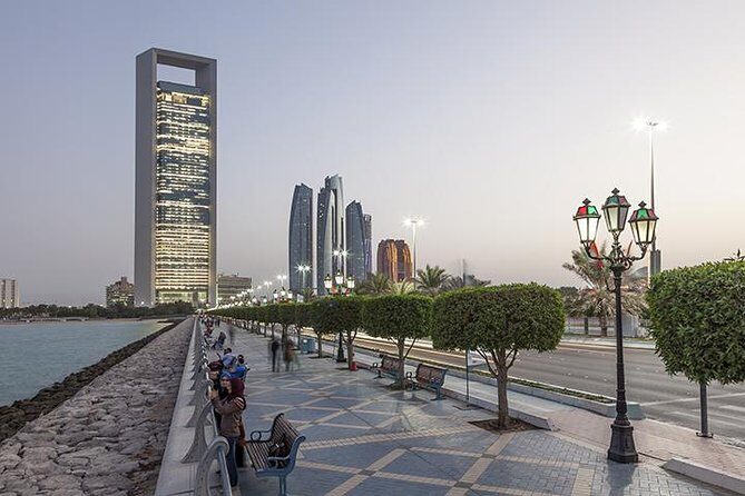 From Abu Dhabi: Grand Mosque, Qasr Al Watan Palace & Etihad Tower - FAQ
