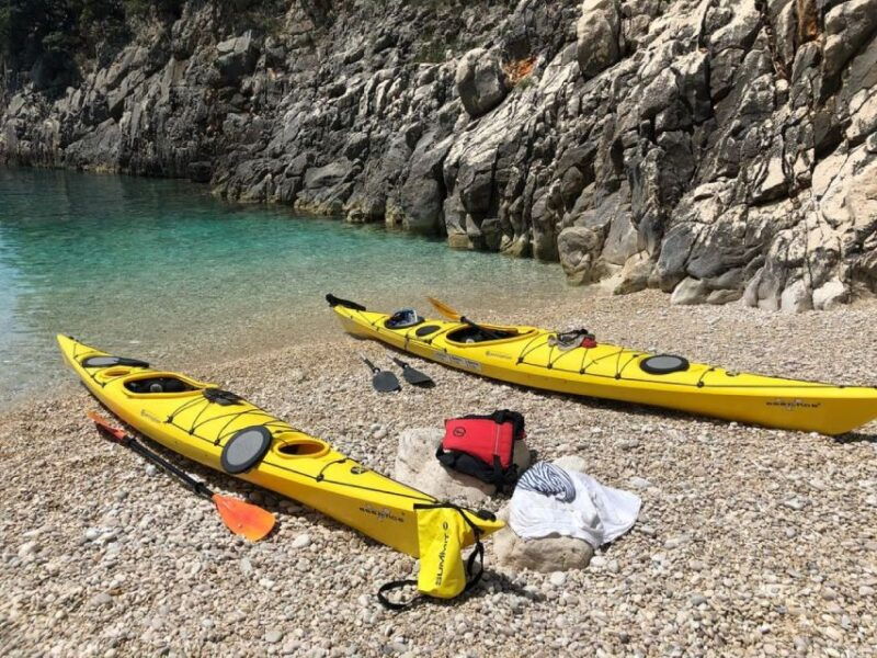 from-agios-ioannis-beach-kayak-day-trip-to-papanikolis-cave