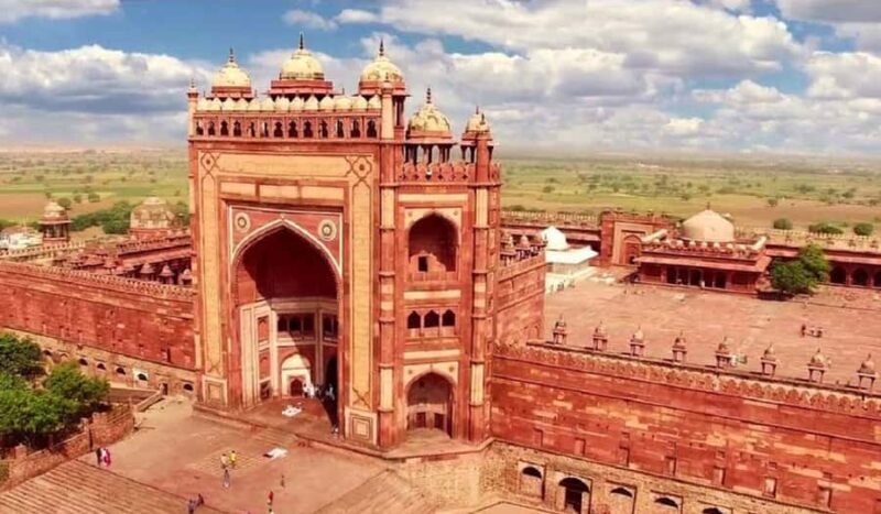 From Agra: Explore Fatehpur Sikri and Sikandra (Akbar Tomb) - An In-Depth Look at the Experience