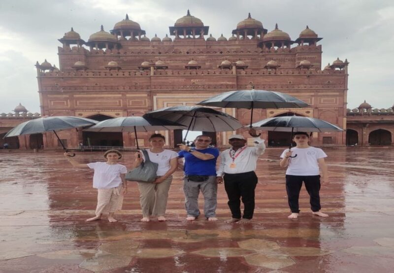From Agra: Fatehpur Sikri and Market Private Half-Day Tour - Understanding the Itinerary and Its Highlights