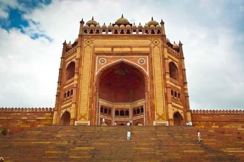 From Agra: Half-Day Fatehpur Sikri Private Guided Tour - Exploring Fatehpur Sikri on a Half-Day Private Tour from Agra