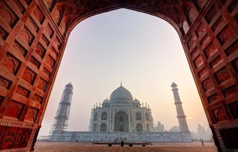 From Agra: Half Day Sunrise Tour of Taj Mahal with Agra Fort - Who Should Consider This Tour?