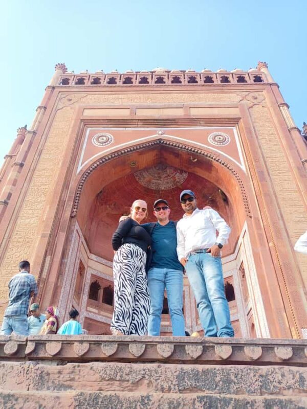 From Agra: Private Fatehpur Sikri Guided Tour- All Inclusive - FAQs