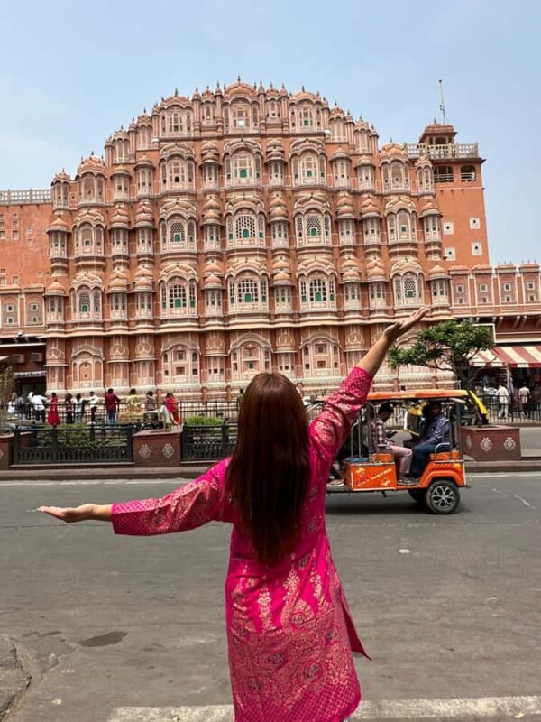 From Agra: Tour of Jaipur with Transfer to Delhi by Car - Key Points