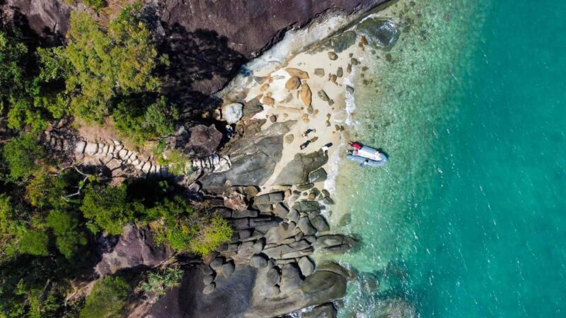 From Airlie Beach: Hook Island Cultural Tour, Sail & Snorkel - Key Points