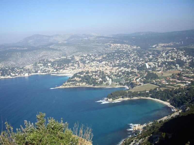from-aix-en-provence-cassis-luberon-full-day-tour