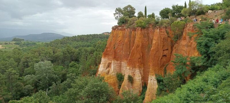 from-aix-en-provence-luberon-perched-villages-guided-tour