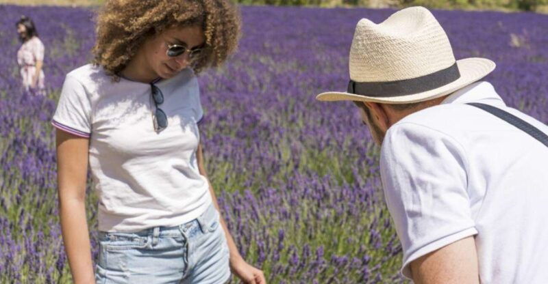 from-aix-en-provence-valensole-lavender-full-day-tour