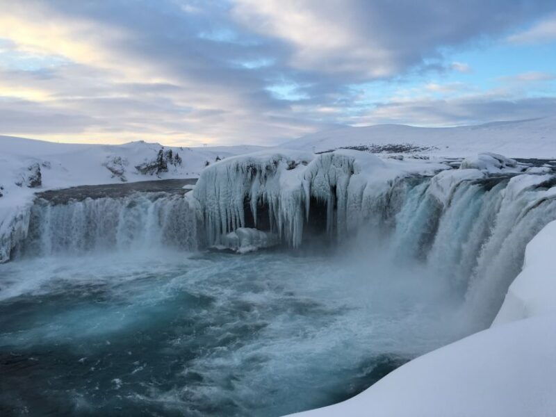 from-akureyri-lake-myvatn-and-godafoss-cruise-ship-day-trip
