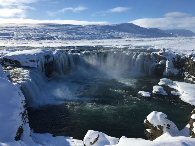 from-akureyri-lake-myvatn-and-godafoss-guided-tour