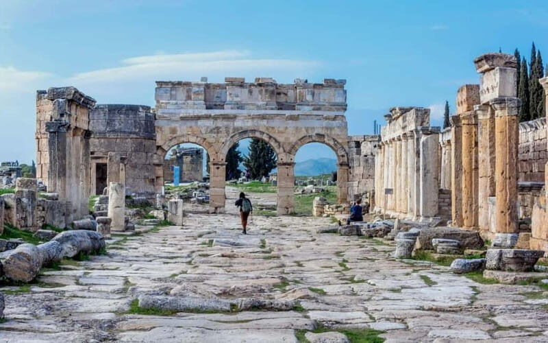 From Alanya: Pamukkale Day Trip with Hierapolis & Lunch - Authentic Turkish Lunch: A Taste of Local Flavors