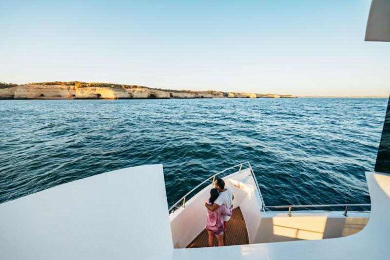from-albufeira-sunset-cruise-and-beach-bbq-with-open-bar
