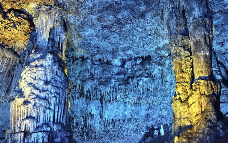 from-alcudia-dinosaurland-and-hams-caves-half-day-trip