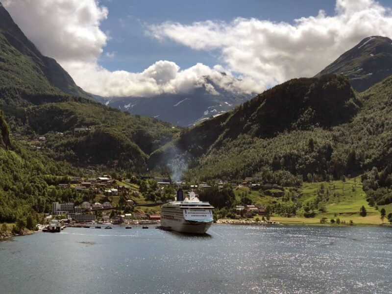 from-alesund-private-day-trip-to-geirangerfjord