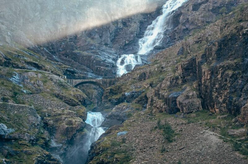 from-alesund-trollstigen-sightseeing-village-fjord-tour