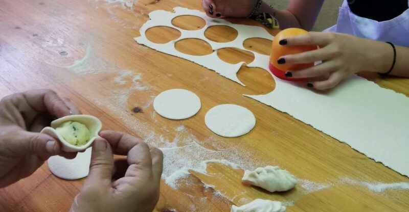 from-alghero-farm-to-table-cooking-experience-in-montresta