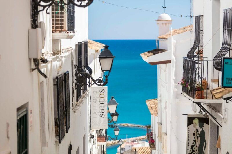from-alicante-benidorm-guadalest-altea-algar-waterfalls