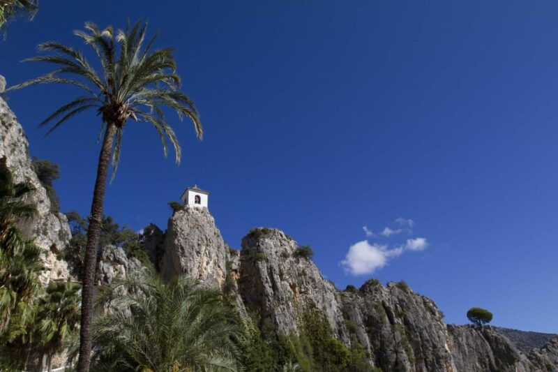 from-alicante-benidorm-guadalest-and-algar-waterfalls-tour