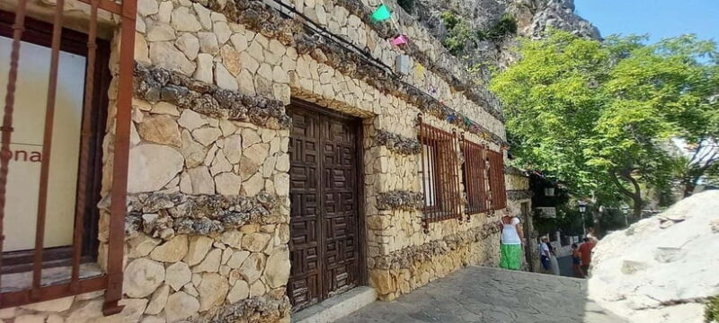 From Alicante & Benidorm: Guadalest Castle & Village CarTour - Optional Lake Guadalest Visit