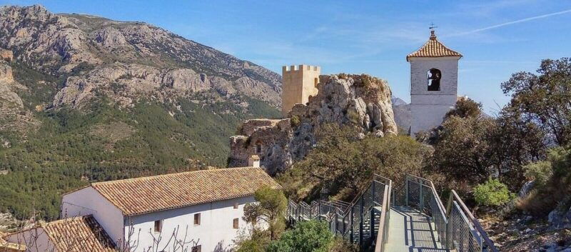 from-alicante-benidorm-to-the-medieval-castle-of-guadalest