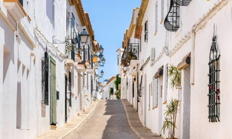 from-alicante-guadalest-altea-ticket-to-algar-waterfalls