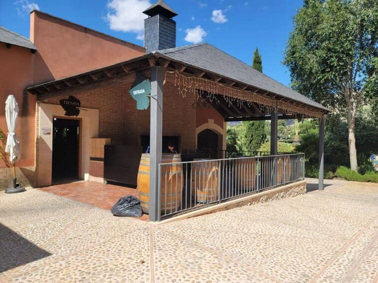 from-alicante-winery-tour-and-wine-tasting-with-tapas