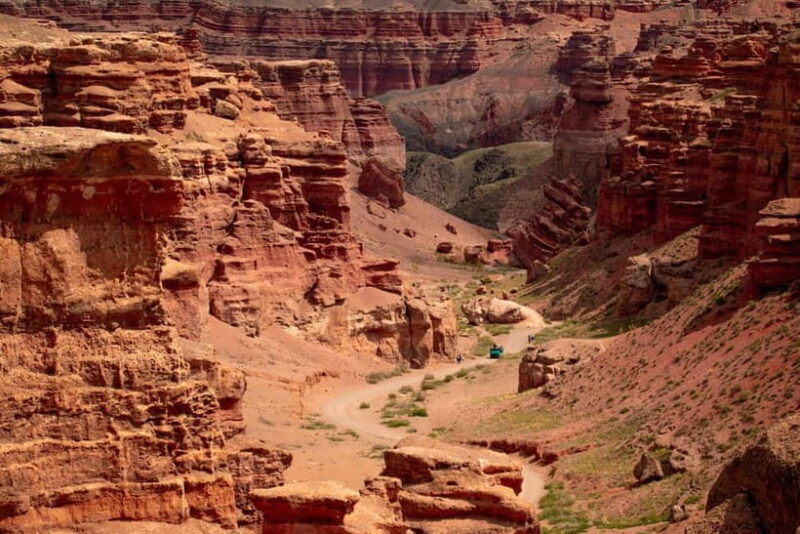 From Almaty: Charyn Canyon and Kolsay Lake Day Trip - Introduction to the Tour