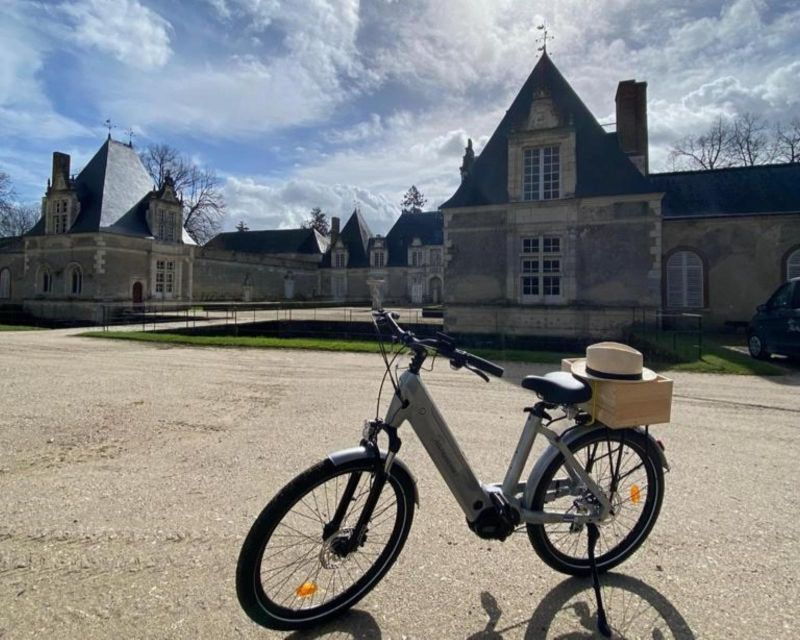 from-amboise-full-day-guided-e-bike-tour-to-chambord
