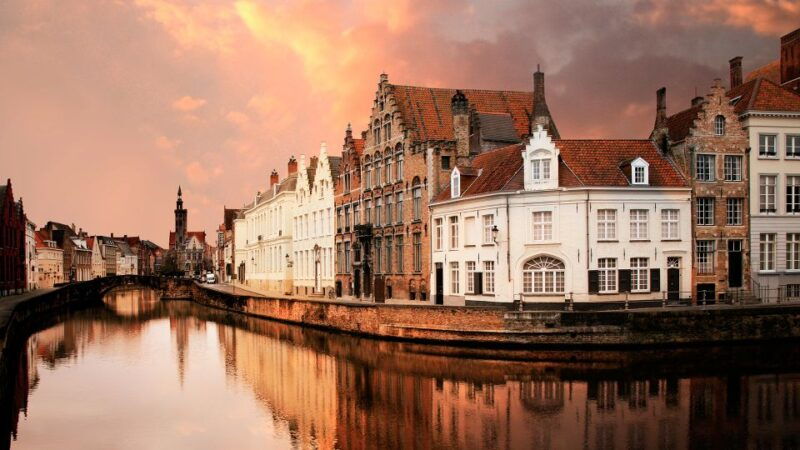 from-amsterdam-bruges-guided-day-trip-in-english