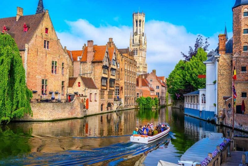 From Amsterdam: Brugge Day Tour in Spanish or English - The Journey to Bruges: What to Expect