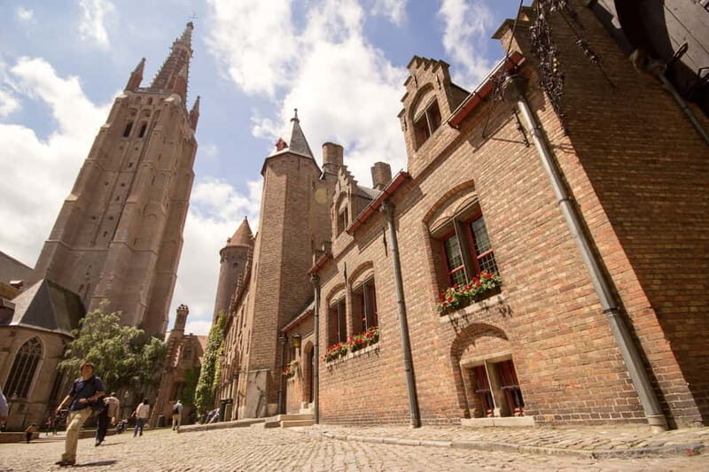 From Amsterdam: Brugge Day Trip and Walking Tour - Real Insights from Traveler Reviews