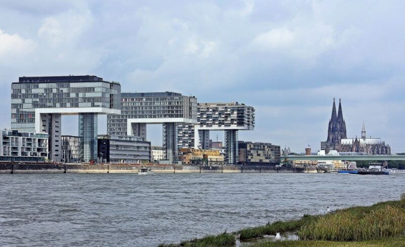 from-amsterdam-cologne-private-sightseeing-tour