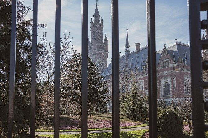from-amsterdam-day-trip-to-rotterdam-delft-hague-with-cruise
