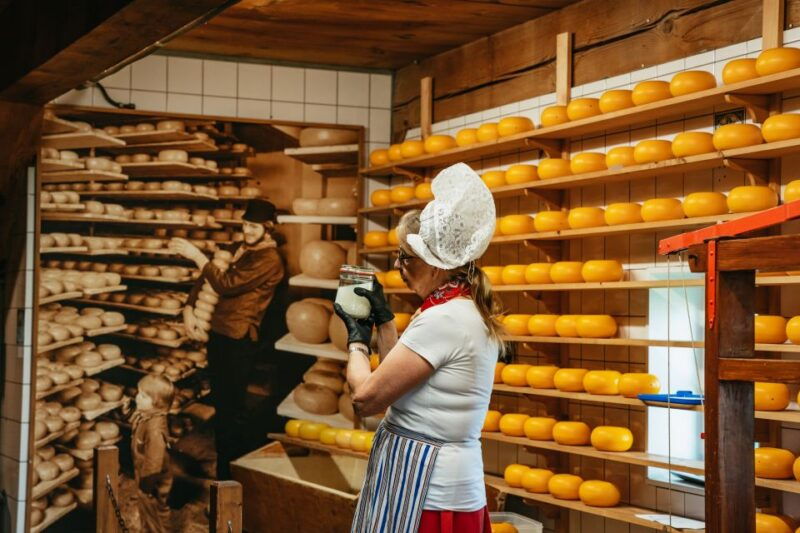 from-amsterdam-giethoorn-zaanse-schans-tour-w-small-boat