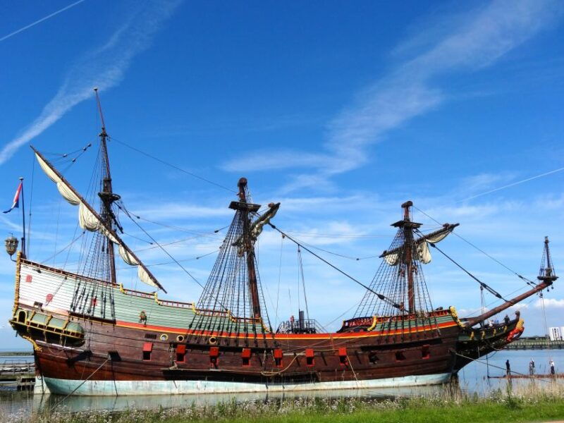 from-amsterdam-private-day-trip-to-giethoorn-and-lelystad