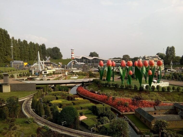 from-amsterdam-private-tour-to-the-keukenhof-and-madurodam