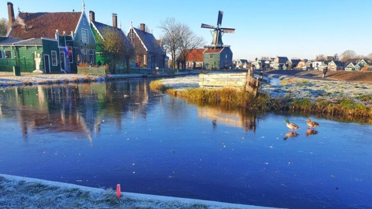 from-amsterdam-small-group-zaanse-schans-and-volendam-tour