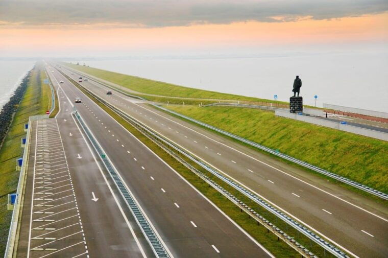 from-amsterdam-tour-to-5-unique-and-intriguing-hidden-gems