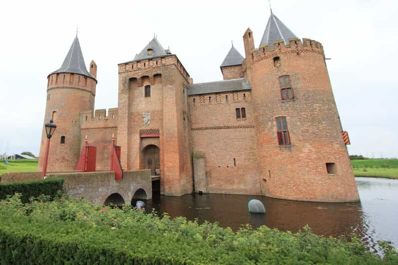 from-amsterdam-visit-zaanse-schans-muiderslot-and-more