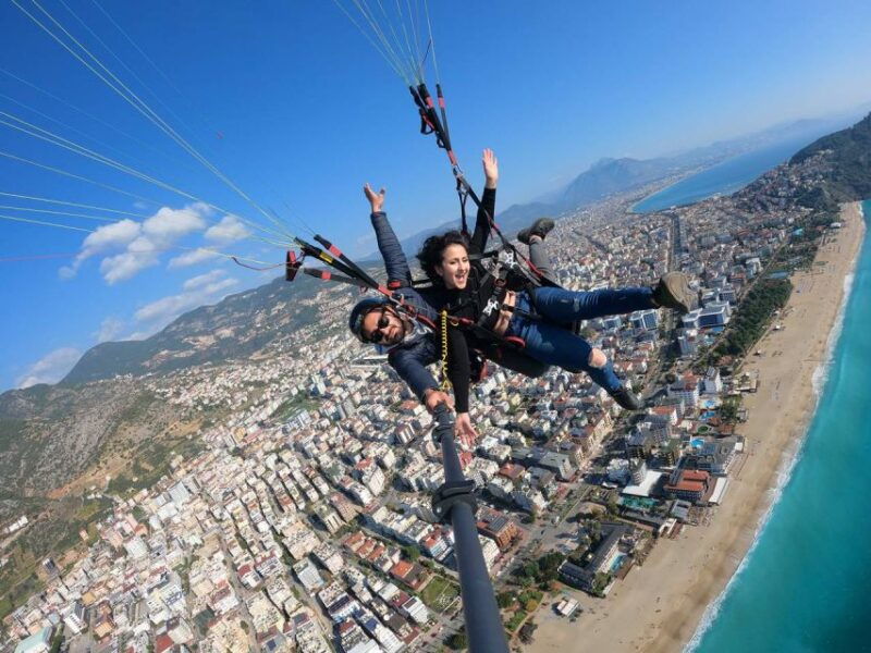 from-antalya-alanya-paragliding-experience-with-beach-visit
