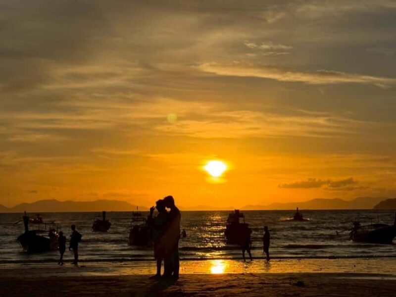 From Ao Nang: Phi Phi Islands, 4 Islands Tour w/ Sunset BBQ - Why This Tour Works Well