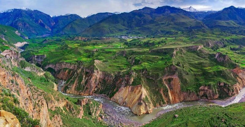 from-arequipa-tour-one-day-colca-canyon-with-buffet-meals
